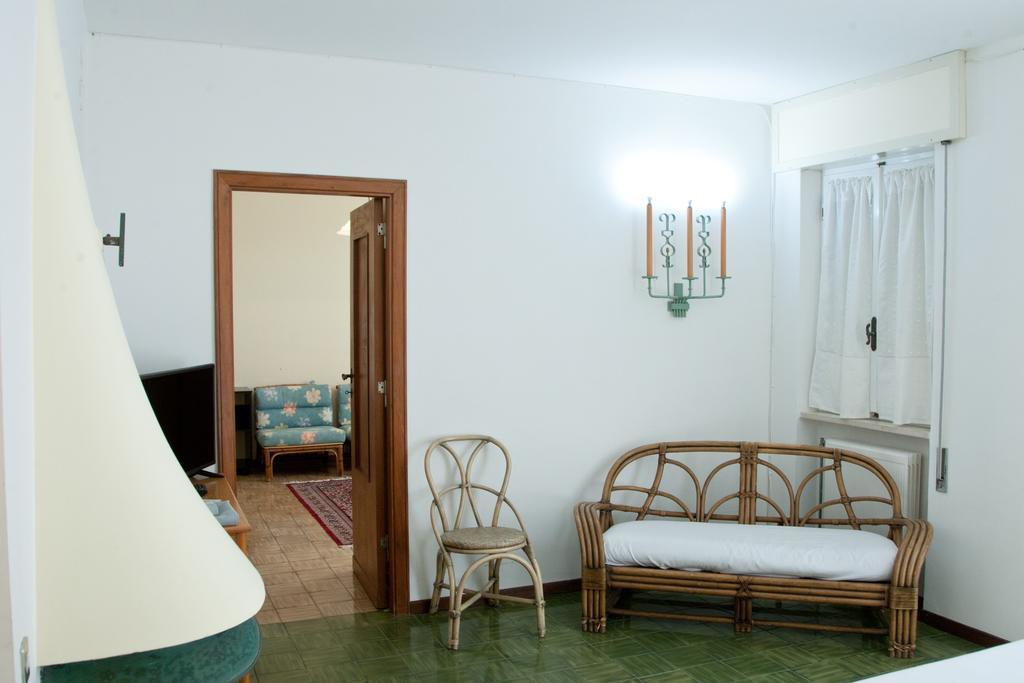 Hotel Ristorante Maga Circe San Felice Circeo Buitenkant foto